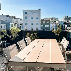 Appartement Modern Centrum Met Enorm Dakterras Ostende